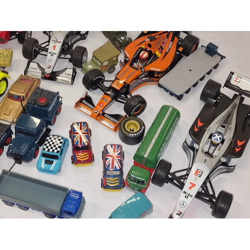 203 - Collection of mixed Diecast vehicles to include  boxed vintage Dinky Supertpys Euclid Rear dump truc... 