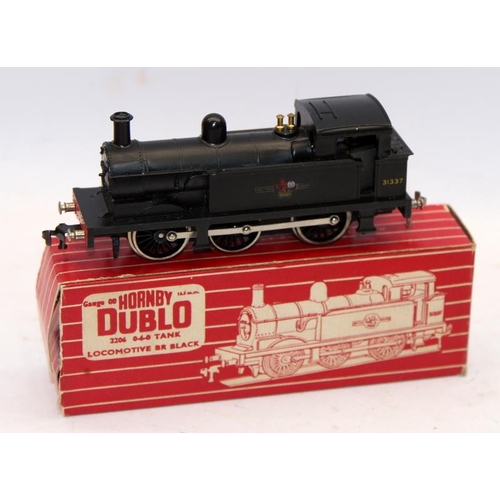 231 - Vintage Hornby OO gauge locomotive Castle Class 'Cardiff Castle' ref:2221 c/w Br Black Tank loco ref... 