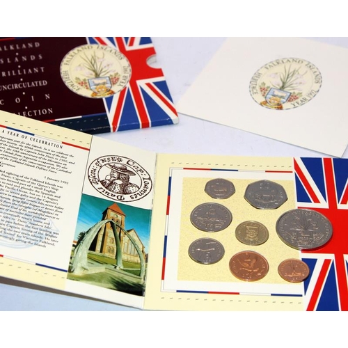 153 - 1992 Falkland Islands BU Coin Collection as issued by the Royal Mint. Includes Heritage Year 2 pound... 