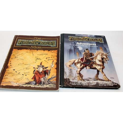 183 - Advanced Dungeons and Dragons Forgotten Realms guide books and game accessory packs. 5 items in lot,... 