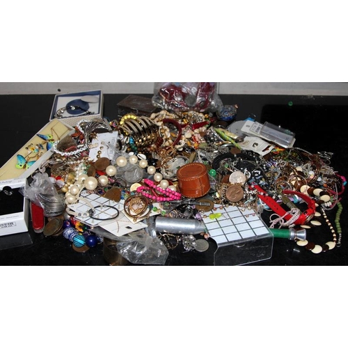 332 - Large collection of costume jewellery. coins etc to sort and lot