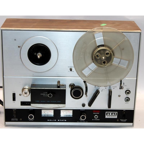 77 - Vintage Akai 4000D reel to reel tape recorder, needs new plug wired c/w a Prinzmatix S 35mm slide pr... 