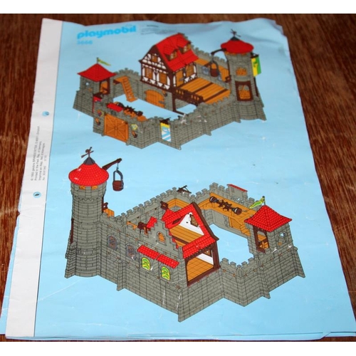 115 - Vintage Playmobil large Medieval Knights Castle set ref:3666. Comes in its original box but has not ... 