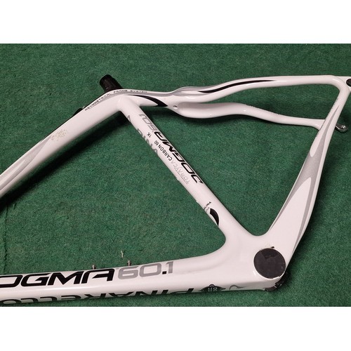 381 - Pinarello carbon fibre bicycle frame (REF 80).