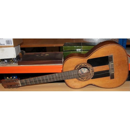 73 - Rare vintage Telesforo Julve classical Flamenco guitar. The label appears to date this example from ... 