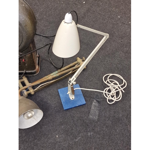 171 - Collection of vintage lighting to include adjustable lamps and a Hanovia fluorescent lamp.