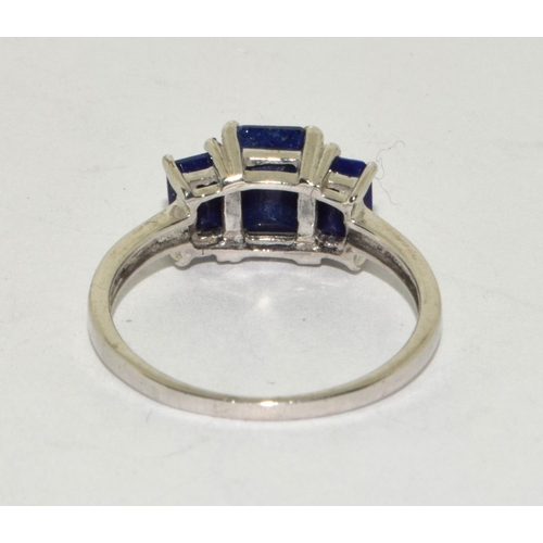 306 - A 925 silver Lapis Lazuli stepped threes stone ring Size S