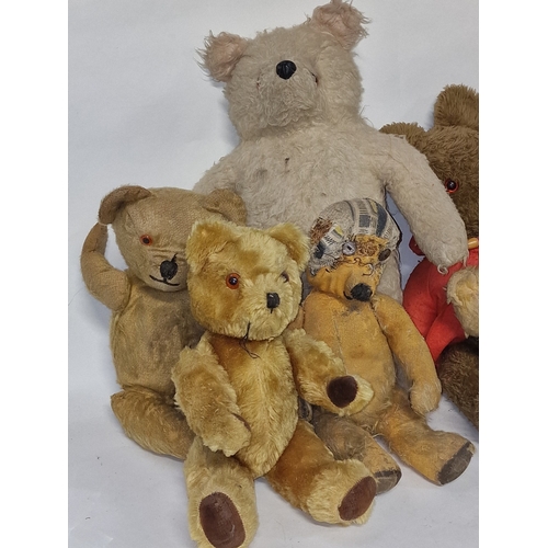 188 - A collection of assorted vintage teddy bears. Various conditions. Eight in total.