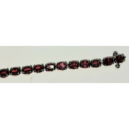 311 - Natural garnet faceted oval gemstone bracelet, 925 sterling silver bracelet.