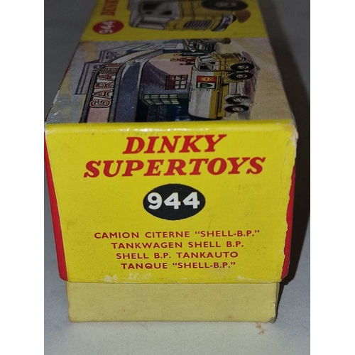 132 - Dinky Supertoys 944 Shell-B.P. Fuel Tanker in very good condition c/w original box.