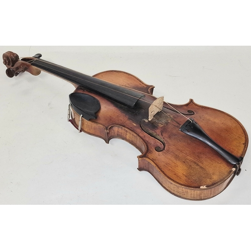 52 - An antique quality single piece back violin with unusual decorative inlay to reverse. No makers mark... 