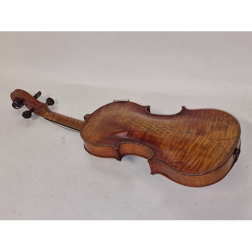 52 - An antique quality single piece back violin with unusual decorative inlay to reverse. No makers mark... 