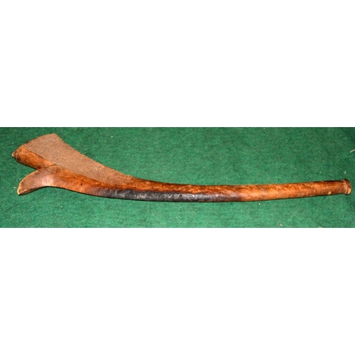 65 - Antique Polynesian tribal art large Fijian Sali war club. O/all length 110cms. There is scorching to... 