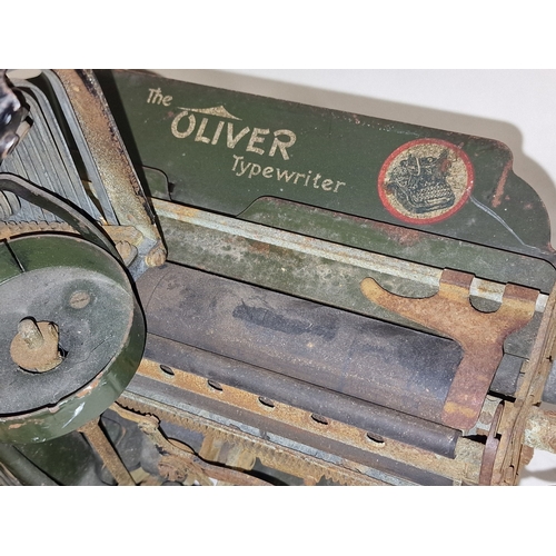 254 - Antique early 20th century Oliver No. 9 typewriter.