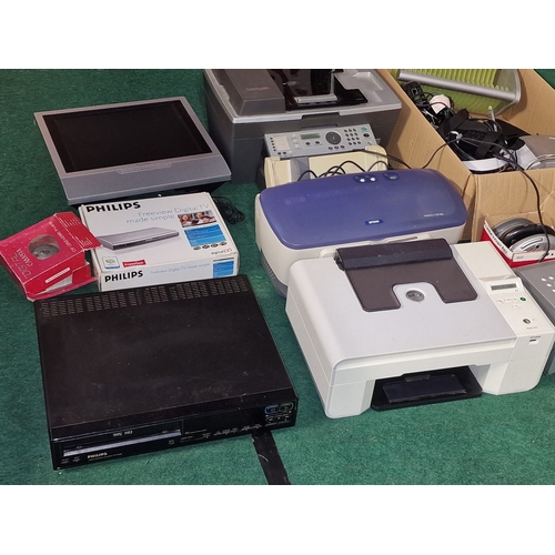 262 - Large collection of various electricals to include printers, CD Walkman's and other items.