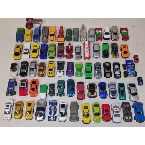 70 - A collection of mainly modern die cast cars to include Hot Wheels and Matchbox