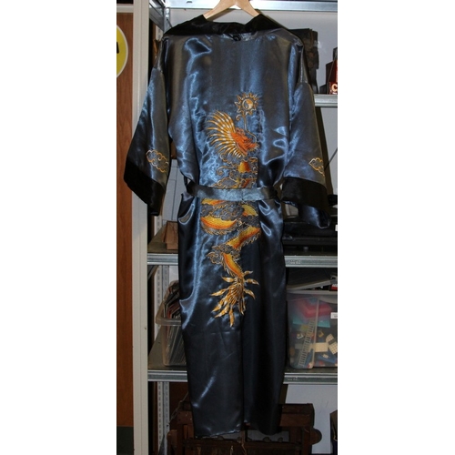 295 - Vintage Japanese gents silk reversible robe/kimono and belt with embroidered dragon decoration