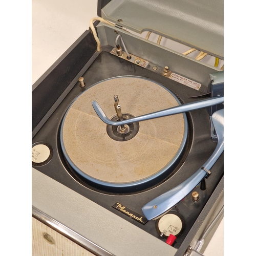 225 - Bush SRP31D vintage 1960s portable record player. Turntable spins intermittently when connected to p... 