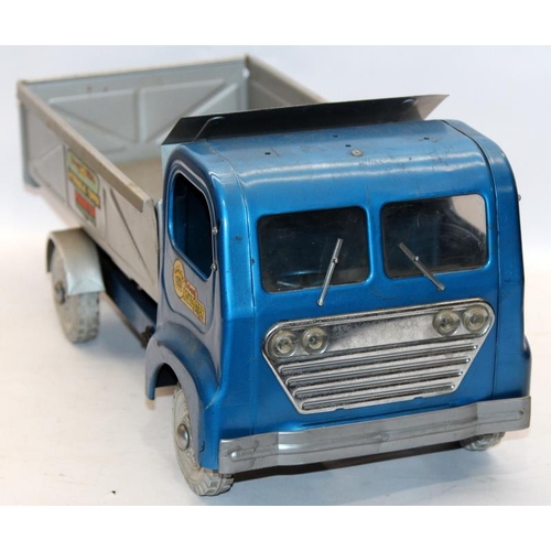 14 - Vintage 1960's Tri-ang Regal Roadster Hydraulic Tipper truck, blue cab, 'steel' tipper. In excellent... 