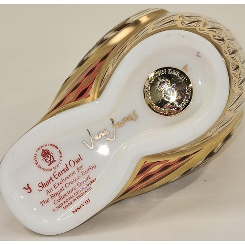 283 - Royal Crown Derby Short Eared Owl Exclusive Collectors Guild paperweight. Gold stopper. Signed to ba... 