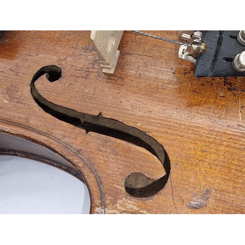 263 - Antique full size violin c/w bow in period (tatty) case. No makers mark.