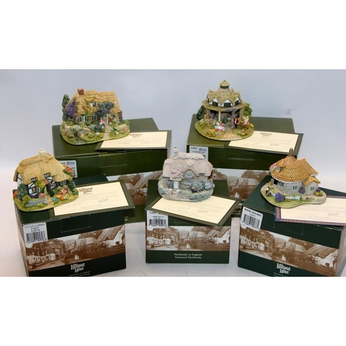 136 - A collection of Lilliput Lane cottages: Dunster Yarn Market, Paradise Lost, With Thanks, Little Gard... 