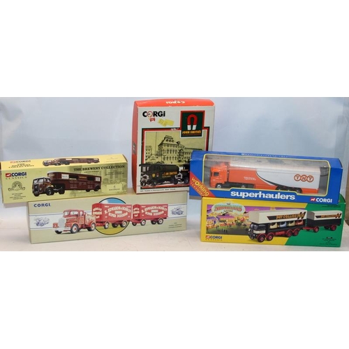 163 - Corgi die-cast model vehicles to include Scammell Highwayman-R Edwards Amusements ref:97920 and Show... 