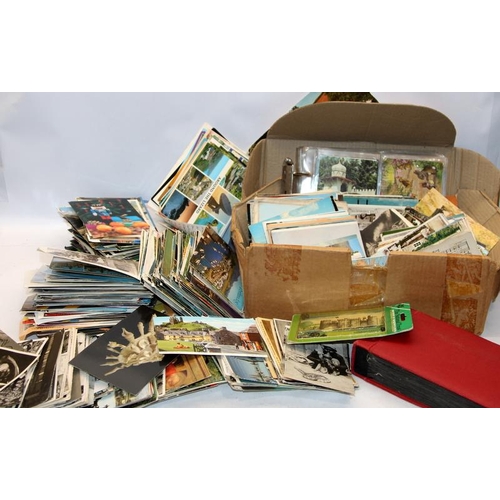 205 - Very large collection of postcards, most genres represented; satirical, cartoon, real photograph and... 