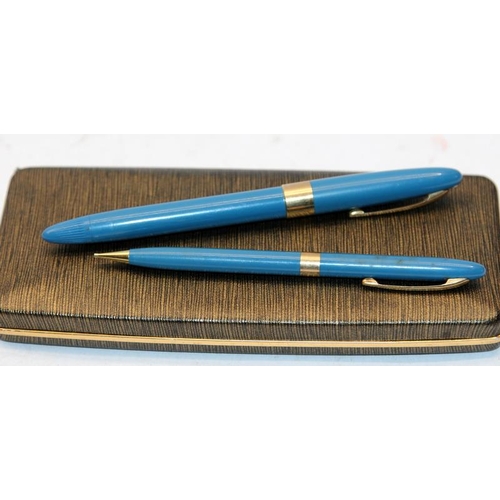 192 - Vintage Sheaffer Snorkel turquoise bodied fountain pen and propelling pencil set in original box