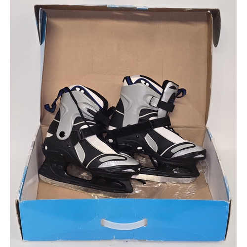 162 - Californian Ice pair of softboot ice skates boxed in used condition (REF E76).