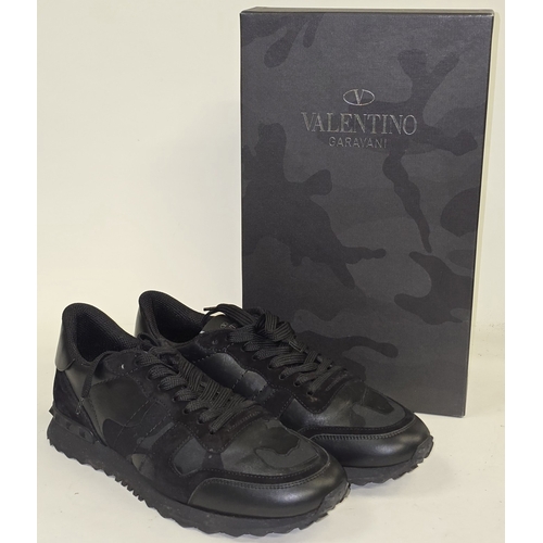 145 - Valentino Garavani designer Black/Grey Camo sneakers size 8.5. Sold as pre-owned/used condition (REF... 