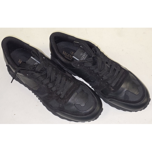 145 - Valentino Garavani designer Black/Grey Camo sneakers size 8.5. Sold as pre-owned/used condition (REF... 