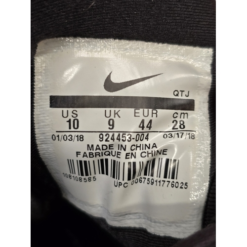 146 - 3 x Pairs boxed Nike Air Trainers. Sold in a pre-owned used condition. Boxes may not match trainers,... 