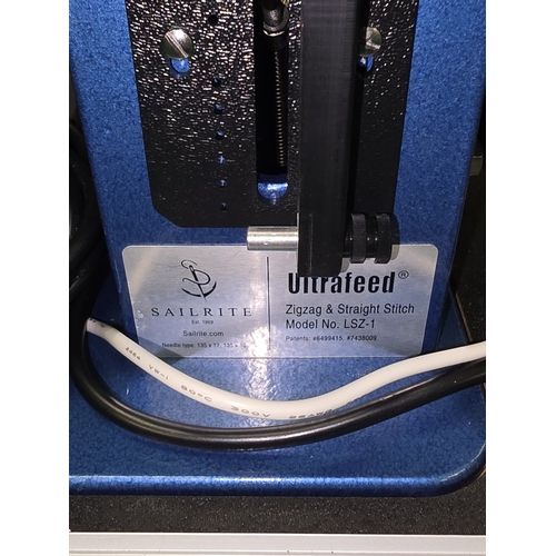 200 - Sailrite Ultrafeed LSZ-1 Zigzag & Straight Stitch professional quality sewing machine (REF P33).