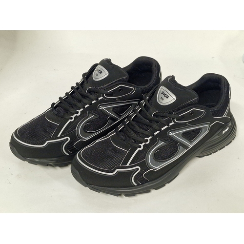 142 - Mens black Dior B30 trainers size 9.5 as new boxed with dust bag.