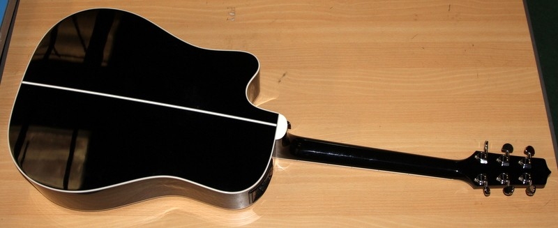 Quality Takamine acoustic guitar model ref:EF341SC. The model of choice ...