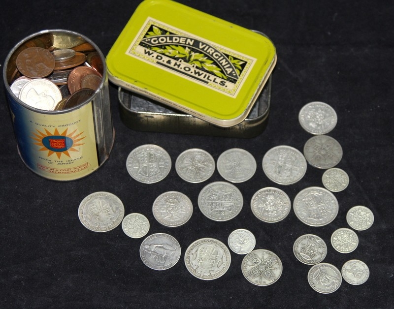 A collection of vintage GB coins to include approx 200g of pre 1947 0. ...