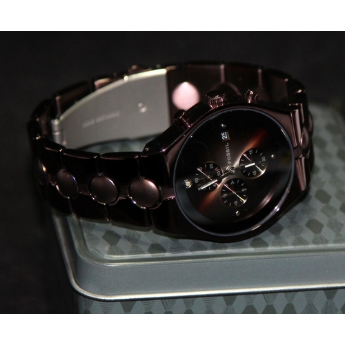 226 - Gents rotary dress watch, seen working (with Timpson lifetime battery guarantee). Lot also includes ... 