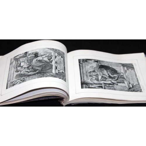 146 - Vintage book: Roma Scultura, Ricordo Di Roma. 140 images of Rome. Property of an RAF Chaplain just a... 