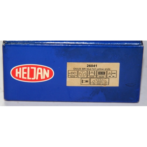 349 - Heljan OO gauge Class 47 diesel locomotive ref:26041, D5325 BR blue full yellow ends. Boxed