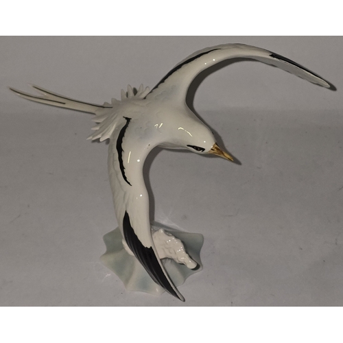 19 - Goebel porcelain Bermuda Longtail porcelain figurine. Special edition for Vera P Card Limited. 17cm ... 
