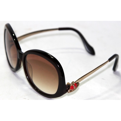 5A - A pair of Vivienne Westwood designer sunglasses c/w case (case has wear). From a single owner collec... 