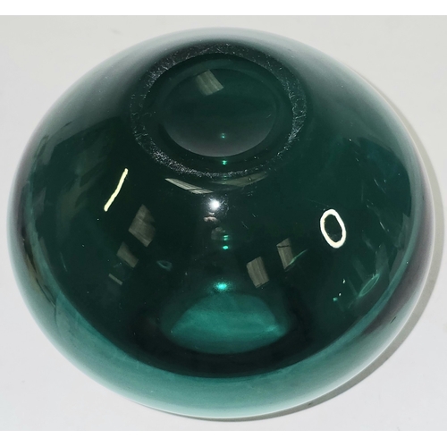 21 - A quantity of collectable glassware to include a Lalique, France brandy bottle and a Whitefriars Geo... 
