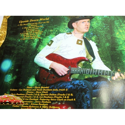 161 - Alt/Indie rock: Signed Doris Brendel and Lee Dunham vinyl LP Upsidedownworld. SKYLP 17. Gatefold sle... 