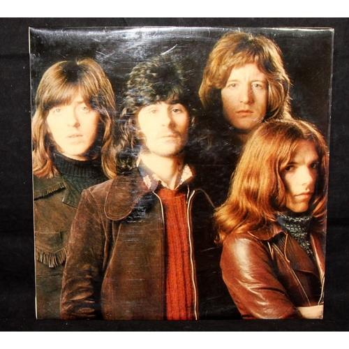 236 - Badfinger - Straight Up vinyl LP . Apple SAPCOR 19, A-1 B-1 first pressing. Storage wear to sleeve, ... 