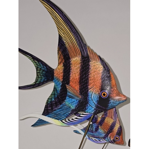 18 - A collection of hand painted wooden tropical fish ornaments by Penco. Various sizes and colours. 10 ... 