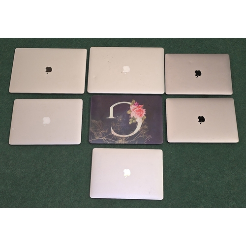 44 - A collection of various Apple MacBook computers to include A1466, A1932, A1502, A2251, A2179, A1398 ... 