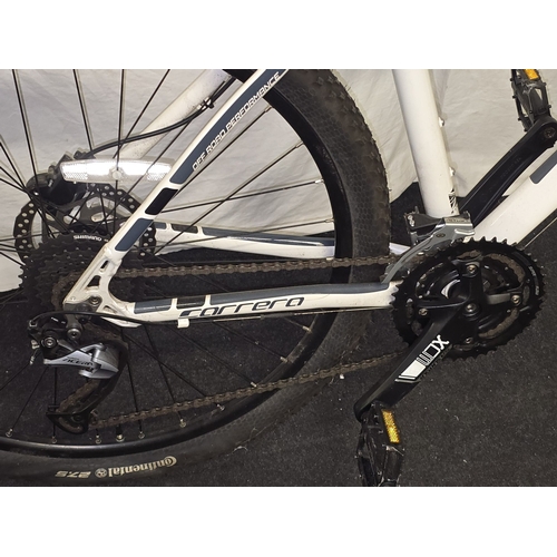 49 - A Carrera Kraken white mountain bike 19