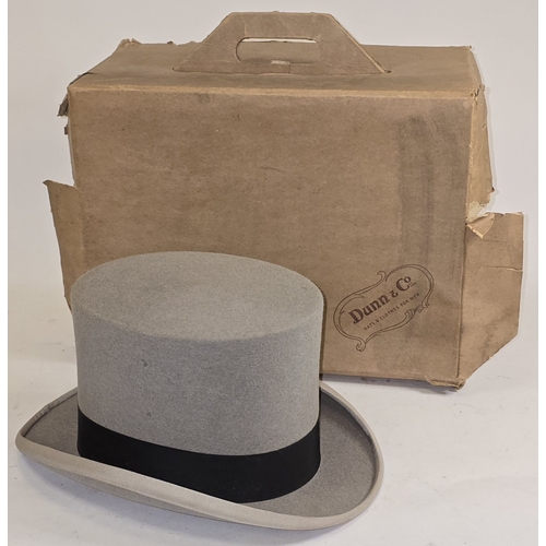 28 - A vintage gentleman's Dunn & Co. grey felt top hat size 800/634 c/w original (tatty) box.