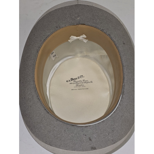 28 - A vintage gentleman's Dunn & Co. grey felt top hat size 800/634 c/w original (tatty) box.